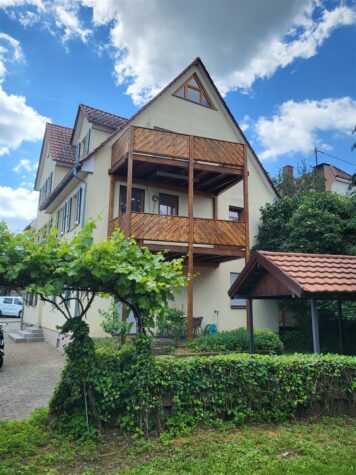 Großzügiges Wohnen unterm Dach, 70794 Filderstadt, Dachgeschosswohnung